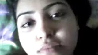 வெள்ளை காலுறைகளில் பாட்டி ஆபாச மாலுமி லூனா இரண்டு கறுப்பர்களால் கழுதையில் புணர்ந்தார்
