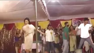ஆசிய stepsister வெட்கமின்றி வெள்ளெலி ஆபாச fuck-a-thon சகோதரர் வந்தது