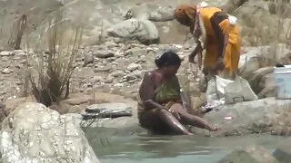 மார்பளவு எஜமானி அடிமை சேவலுடன் கடினமான சோதனைகளை brazzers xxx மேற்கொள்கிறார்